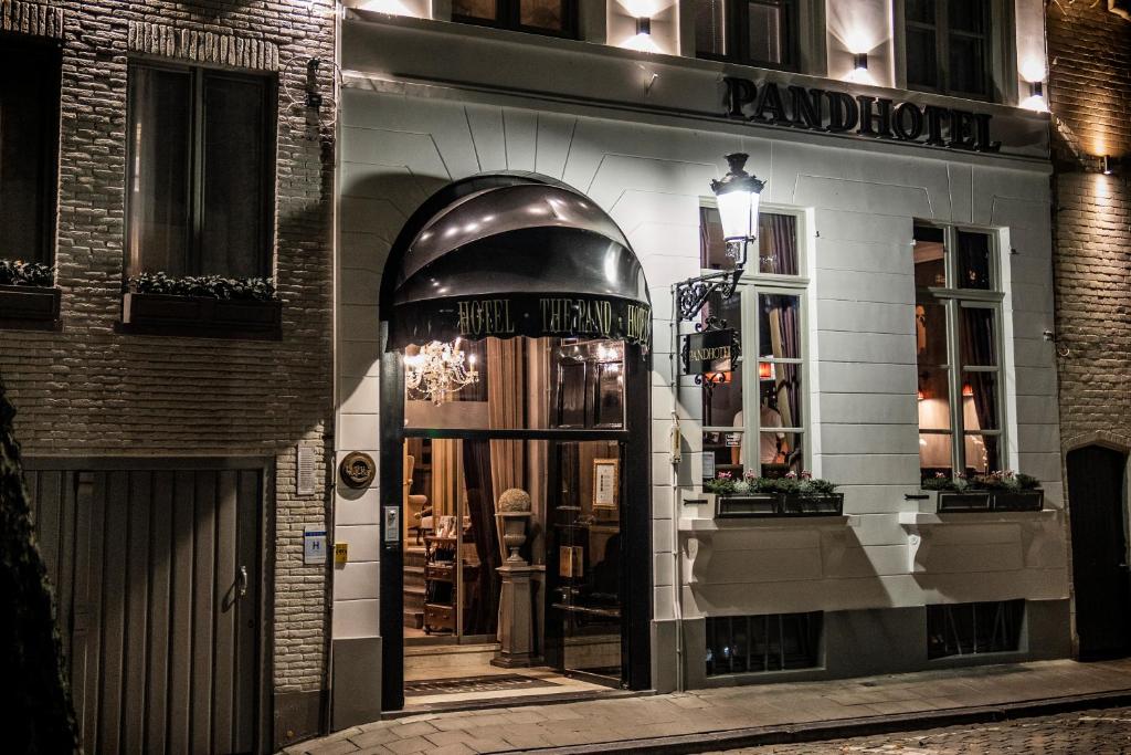 Belgian city-hopper