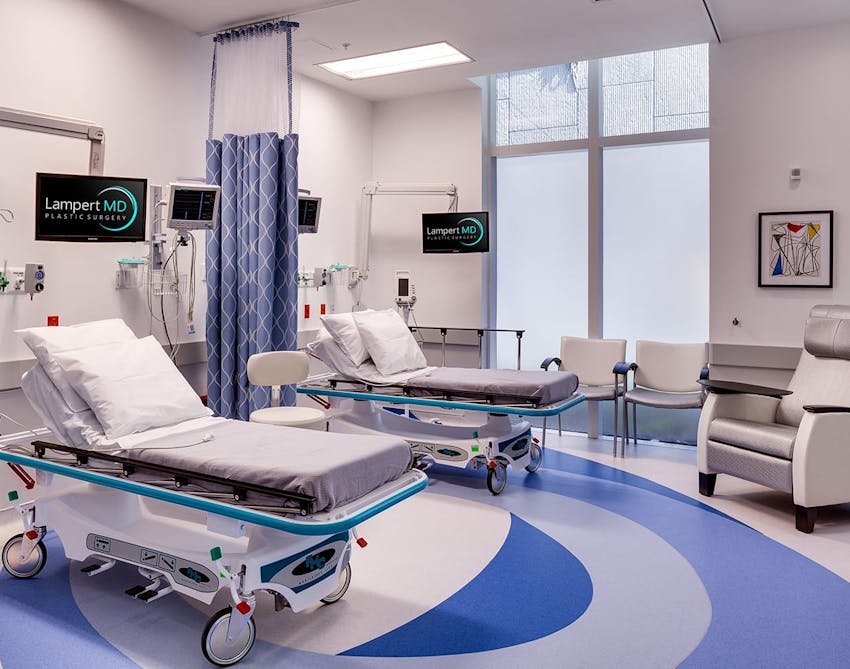 Recovery room at Lampert MD Plastic Surgery
