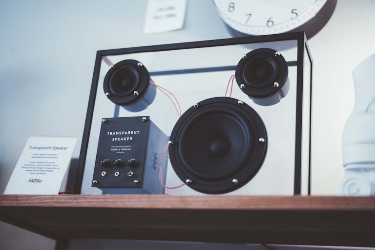 Transparent Speaker