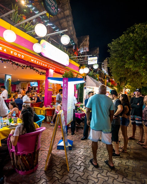 Elevate Your Mexican Restaurant Music Playlists