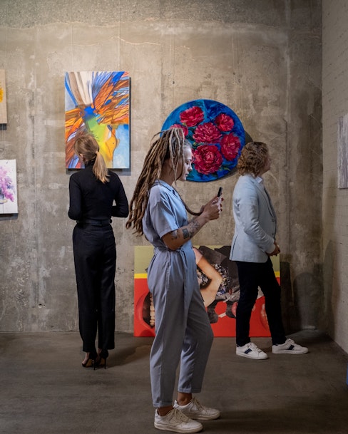 The Best Music Playlists for Art Galleries, Museum and Exhibits