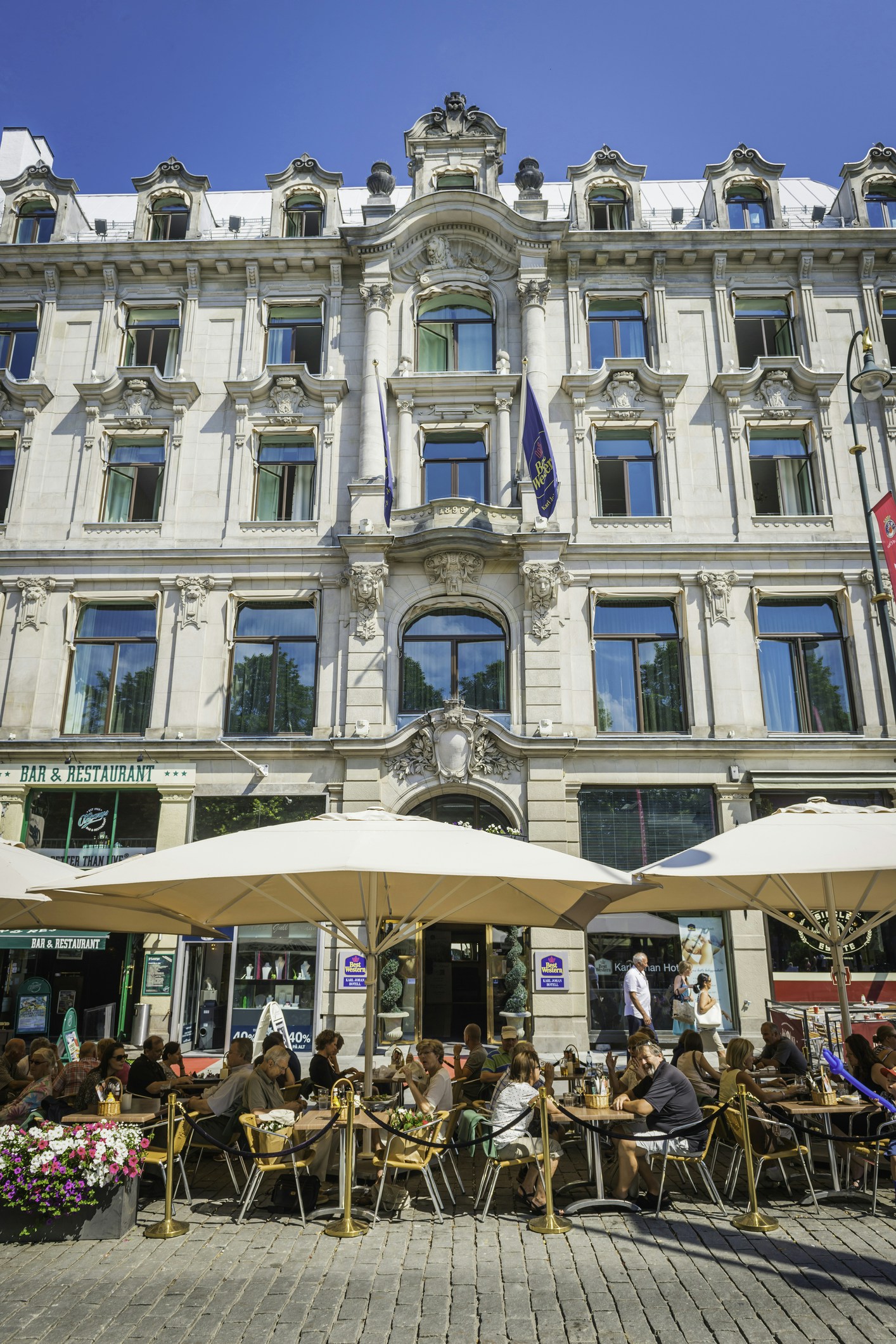 Oslo Cafe mit Außenbestuhlung