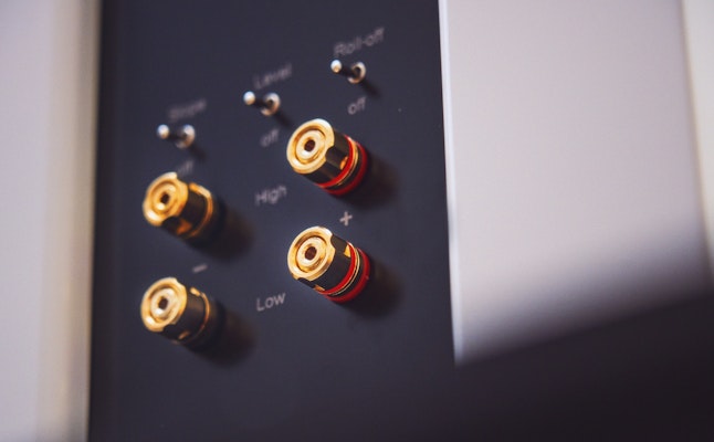 What is a public performance license?