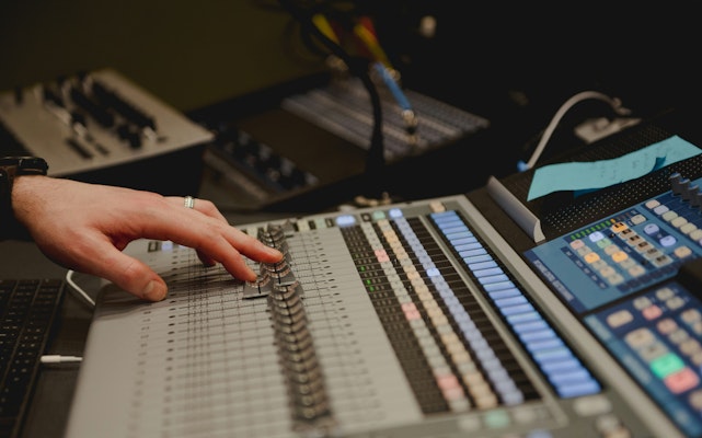 Why businesses need to pay for music use