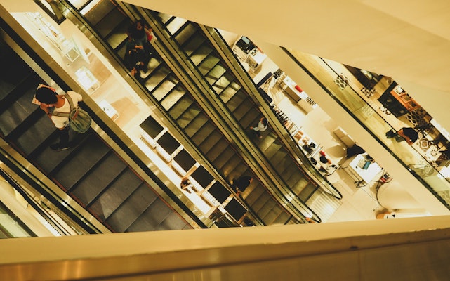 Retail music: playlists to set the mood for shopping