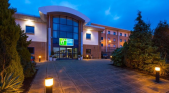 Holiday Inn Express, Newport image