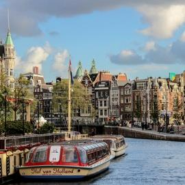 Blue Boat Amsterdam Canal Cruises
