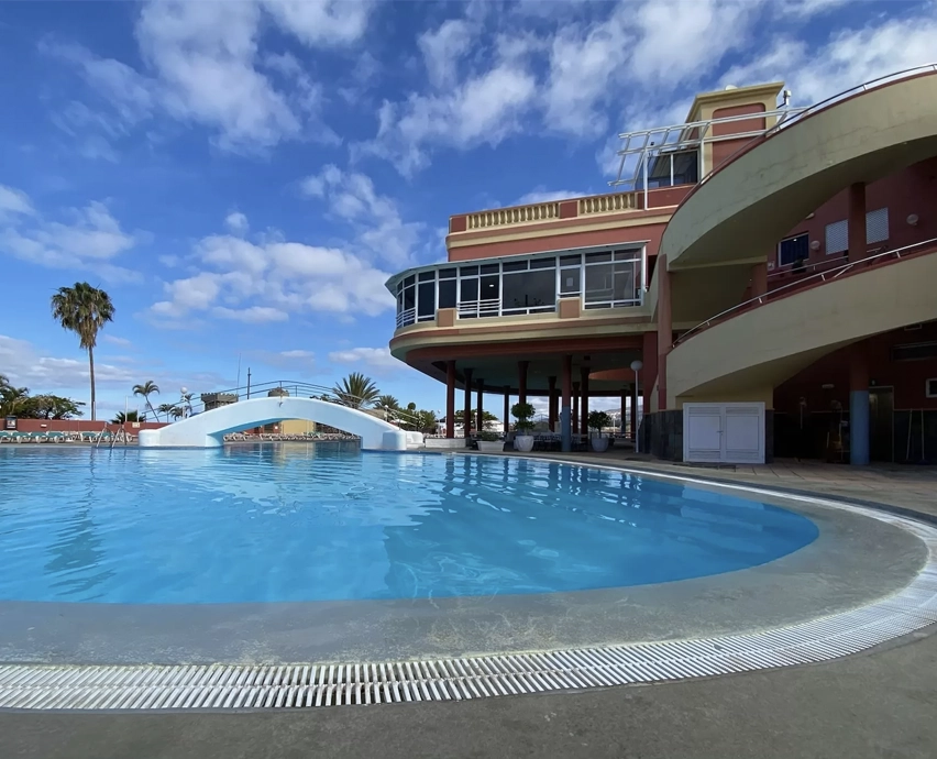 hotel