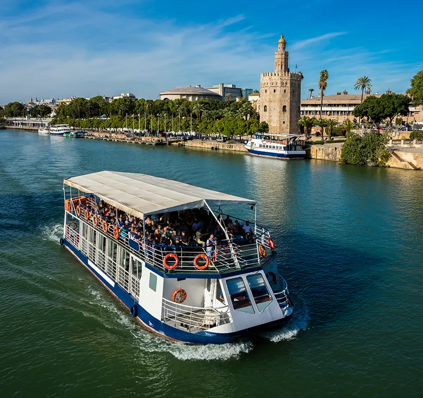 Crucero Panorámico (River Cruise) Torre del Oro