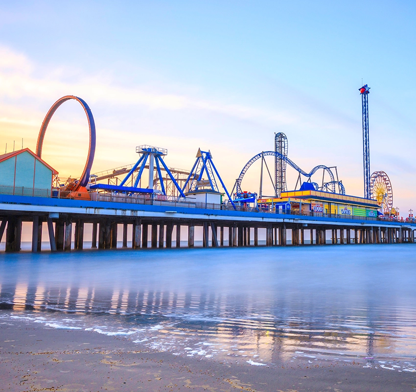 Kemah boardwalk at sunset