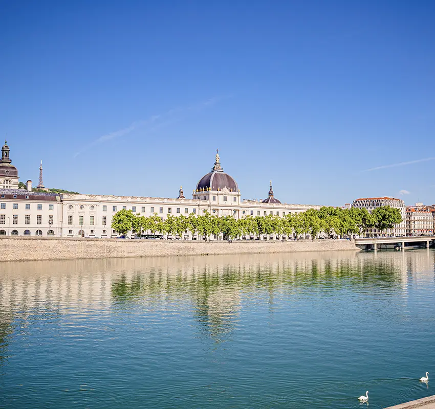 View across river to Hôtel-Dieu de Lyon