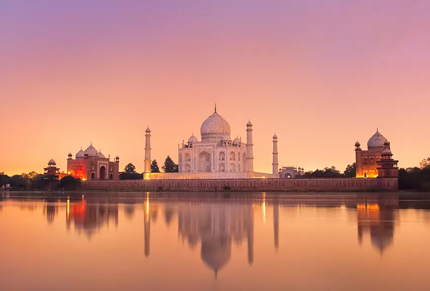 Travel Etiquette in...India!