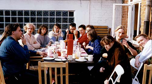 Nette Leute gesucht!