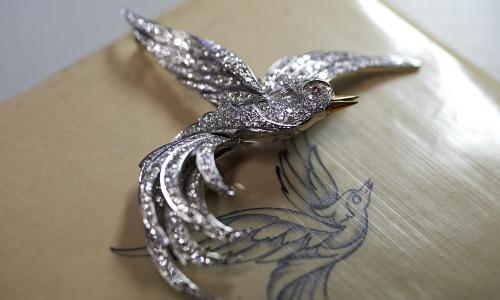 antique brooch with diamonds