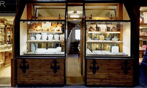 biscioni jewellery windows shop biscioni