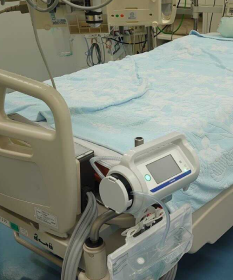 Device on a hospital bed
