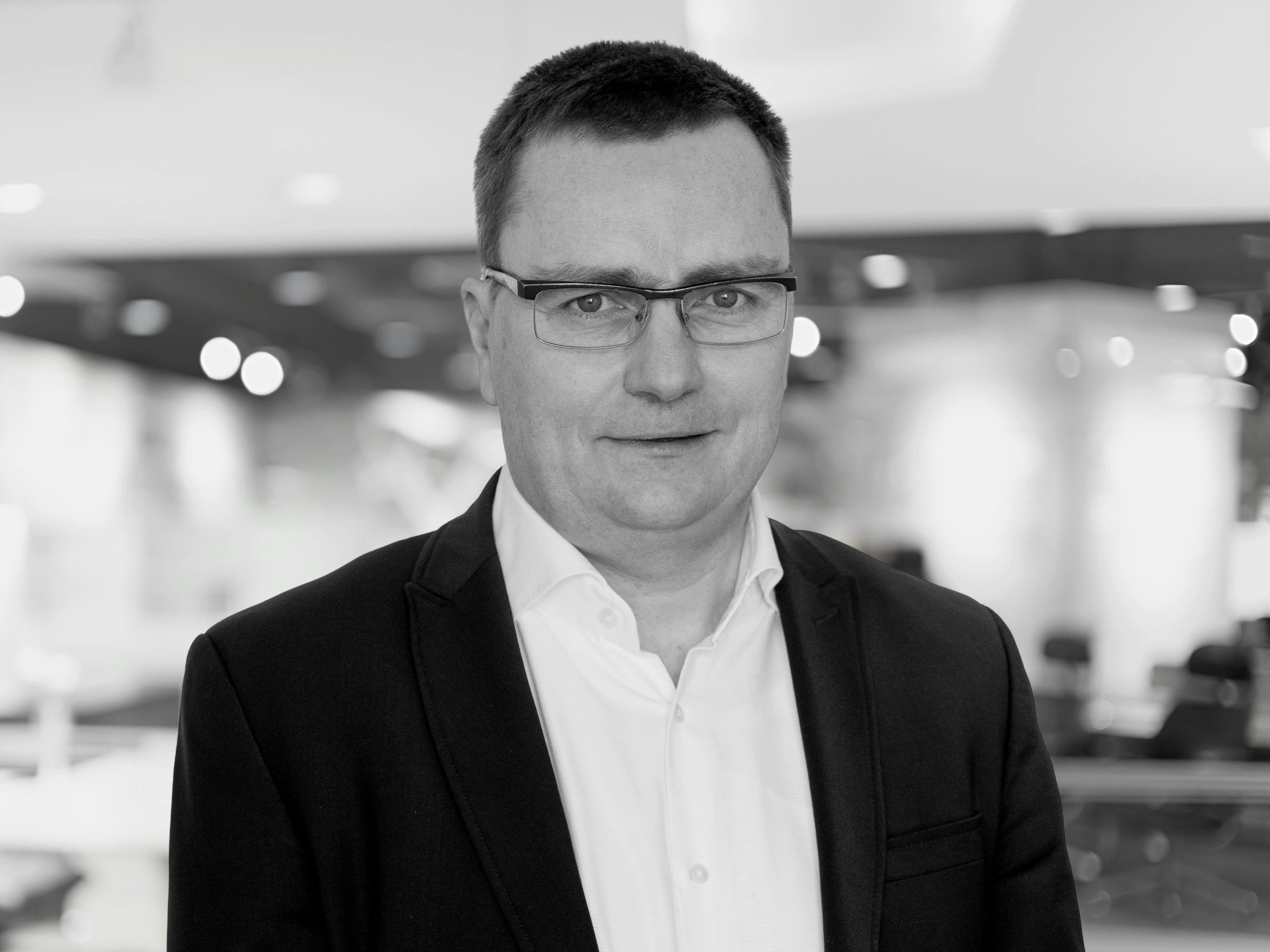 Karl König Senior Advisor - PANTARHEI Advisors