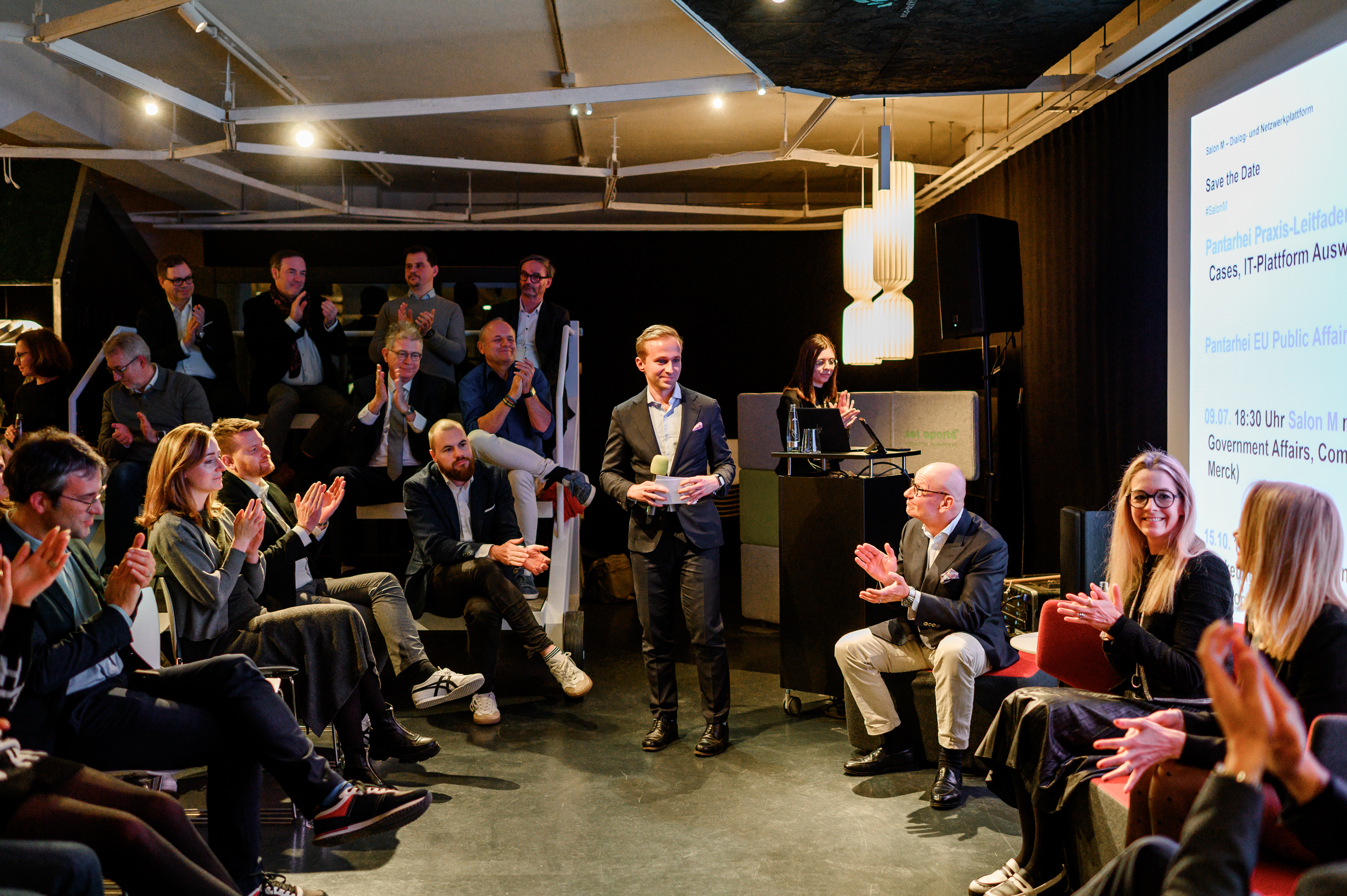 10. Salon M Teilnehmer