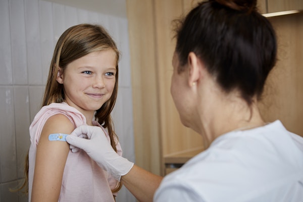 Så förbereder du dig och ditt barn inför vaccination