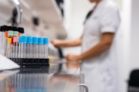 Det nya utbrottet av apkoppor Det nya utbrottet av apkoppor