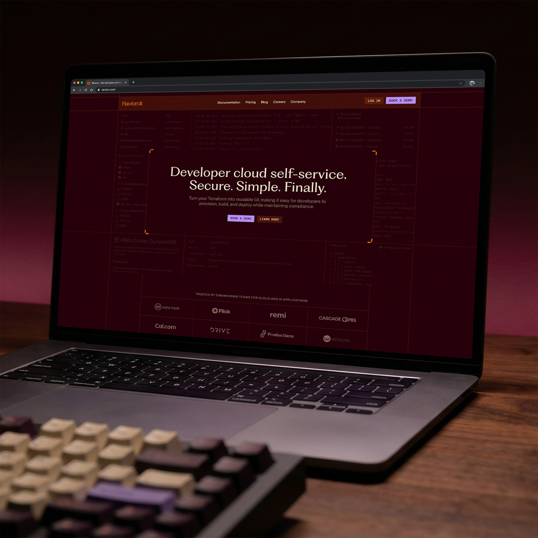 Full-page scrolling preview of the Ravion homepage