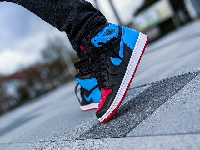 Nike Classic AR3