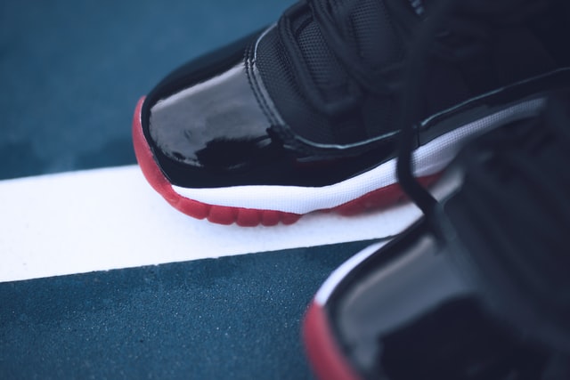 Jordan Black Shine
