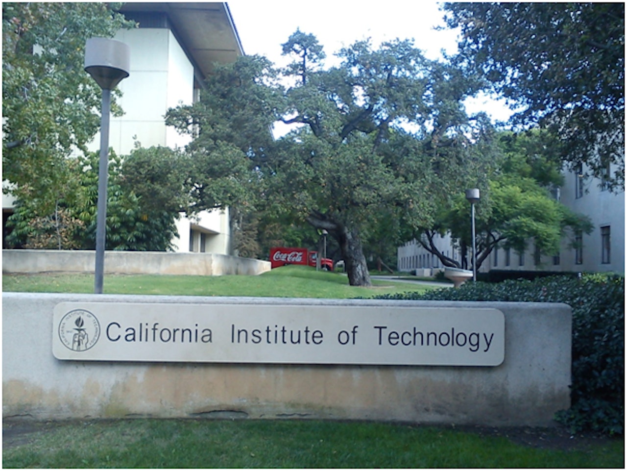 Caltech znamená 1500 profesorů a 1800 studentů