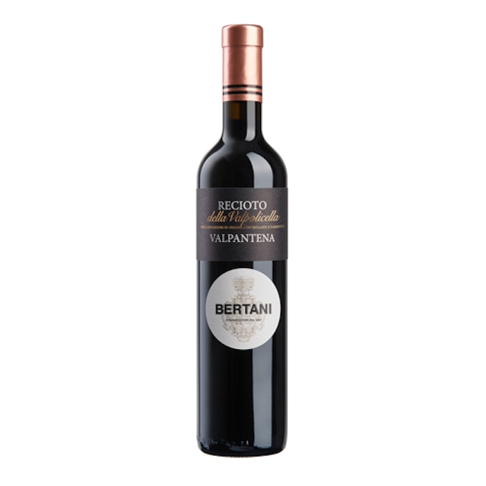 https://www.datocms-assets.com/58622/1669894798-recioto-della-valpolicella-valpantena-2019.jpg?auto=format&h=700