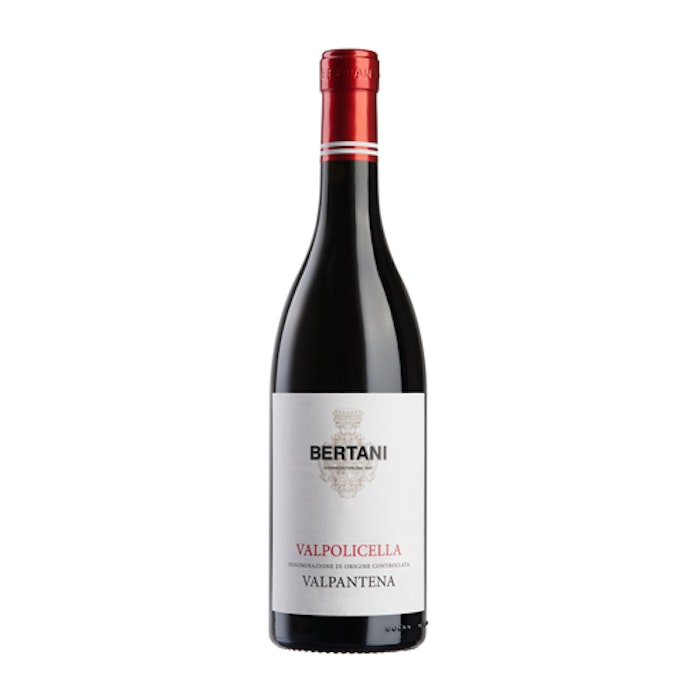 https://www.datocms-assets.com/58622/1669895703-valpolicella_valpantena-2021.jpg?auto=format&h=700