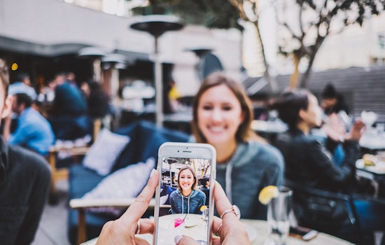 social recruiting vs. headhunter