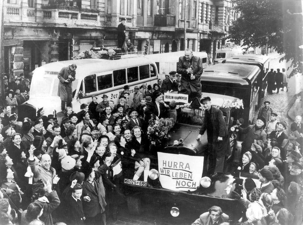 L'Union soviétique lève le blocus de Berlin le 12 mai 1949