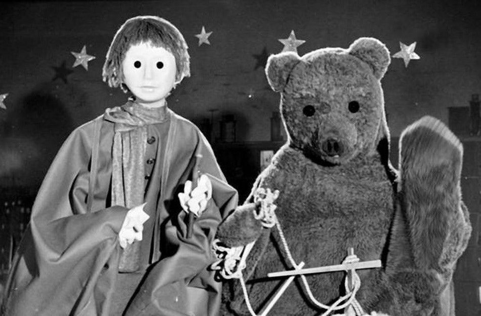 Premier épisode du programme &quot;Bonne nuit les petits&quot; le 10 décembre 1962.