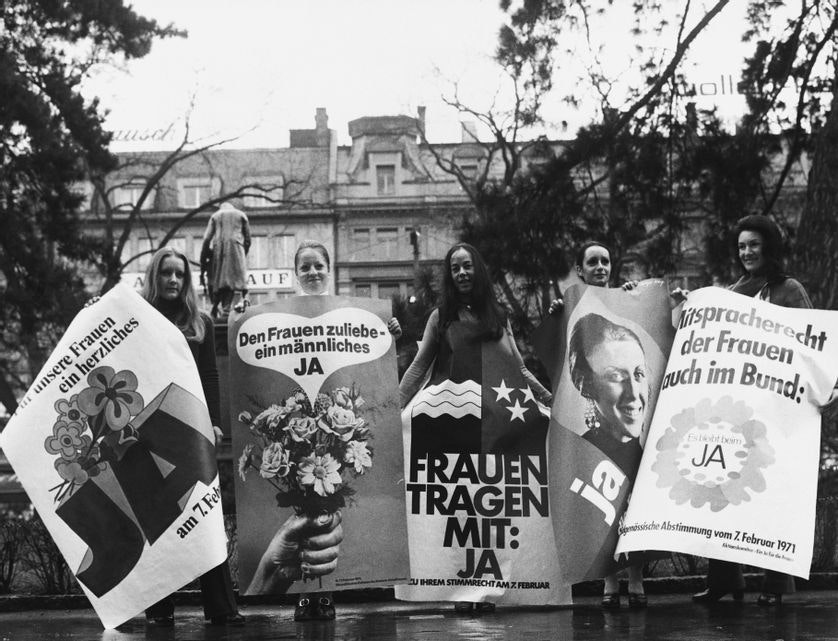 Les femmes suisses deviennent enfin citoyennes à part entière le 7 février 1971