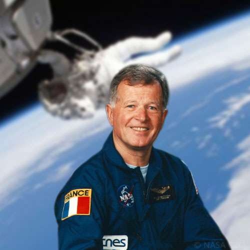 Jean-Loup Chrétien devient le 24 juin 1982, le premier astronaute français à réaliser une sortie extravéhiculaire dans l'espace, à bord du vaisseau Soyouz.