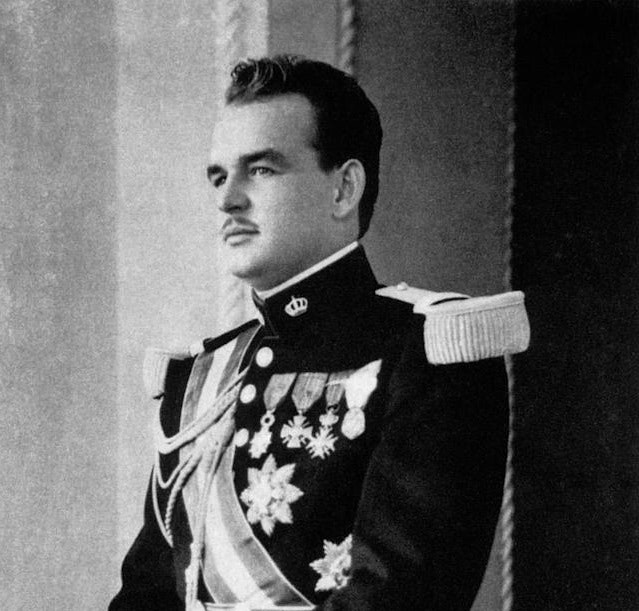Le 19 novembre 1949 est célébrée l'accession au trône du Prince Rainier III.