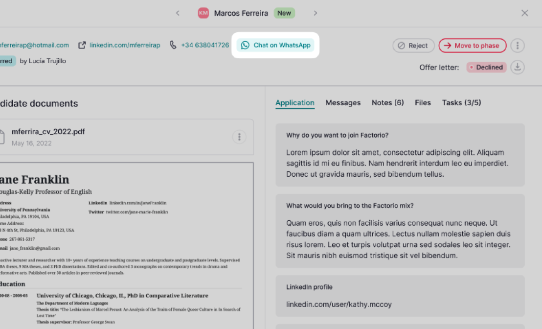 Screenshot der Factorial App mit der WhatsApp-Integrationen über einen Textverlauf mit einem Bewerber