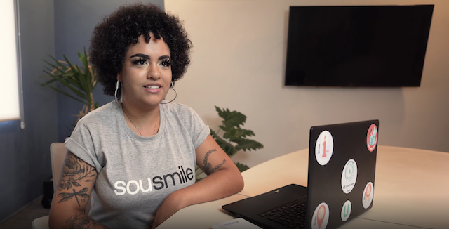 rafaela sou smile clientes factorial sou smile