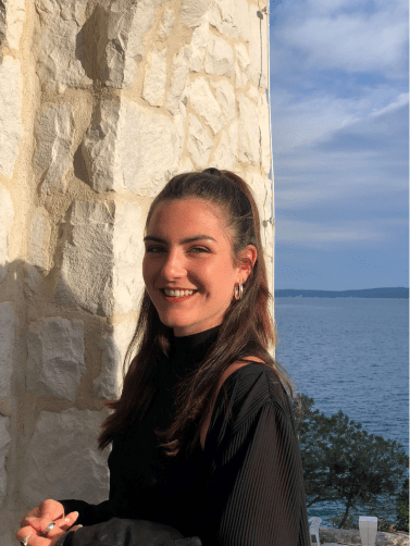 Laura Lee Balaz hält ein Webinar mit Factorial Laura Lee Balaz hält ein Webinar mit Factorial am 7.11.2023