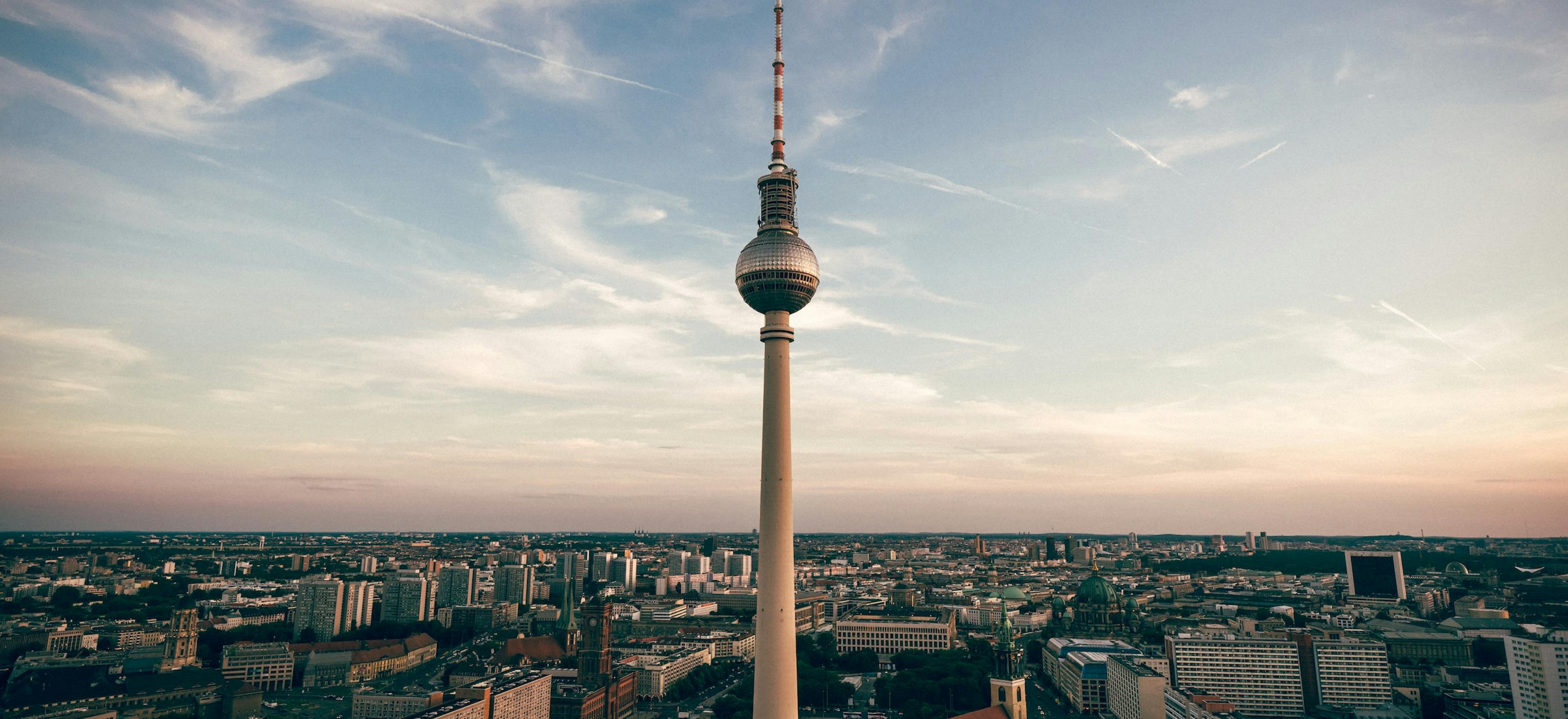 Bus 100 - Eine Tour durch Berlin mit den öffentlichen Verkehrsmitteln