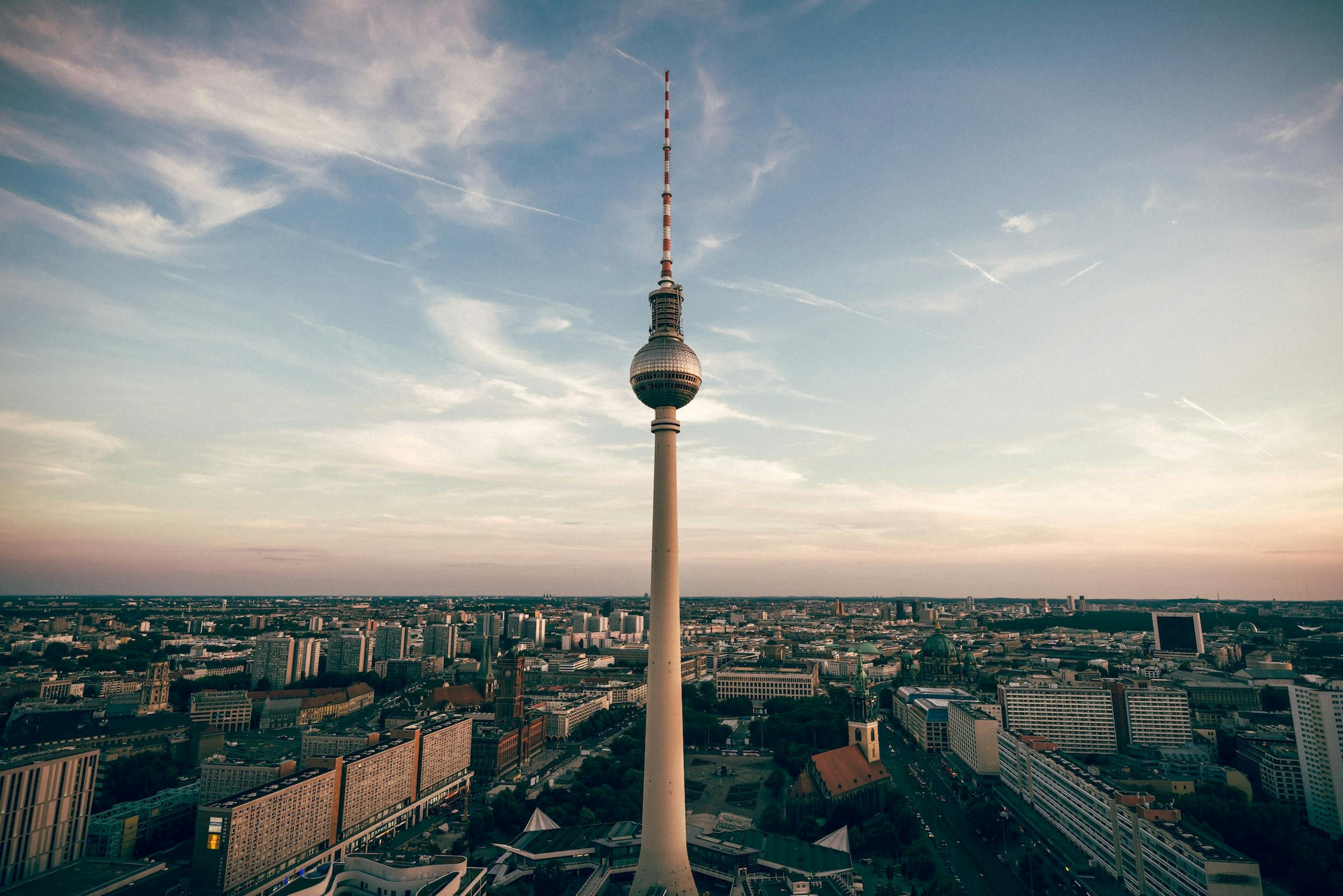 Bus 100 - Eine Tour durch Berlin mit den öffentlichen Verkehrsmitteln