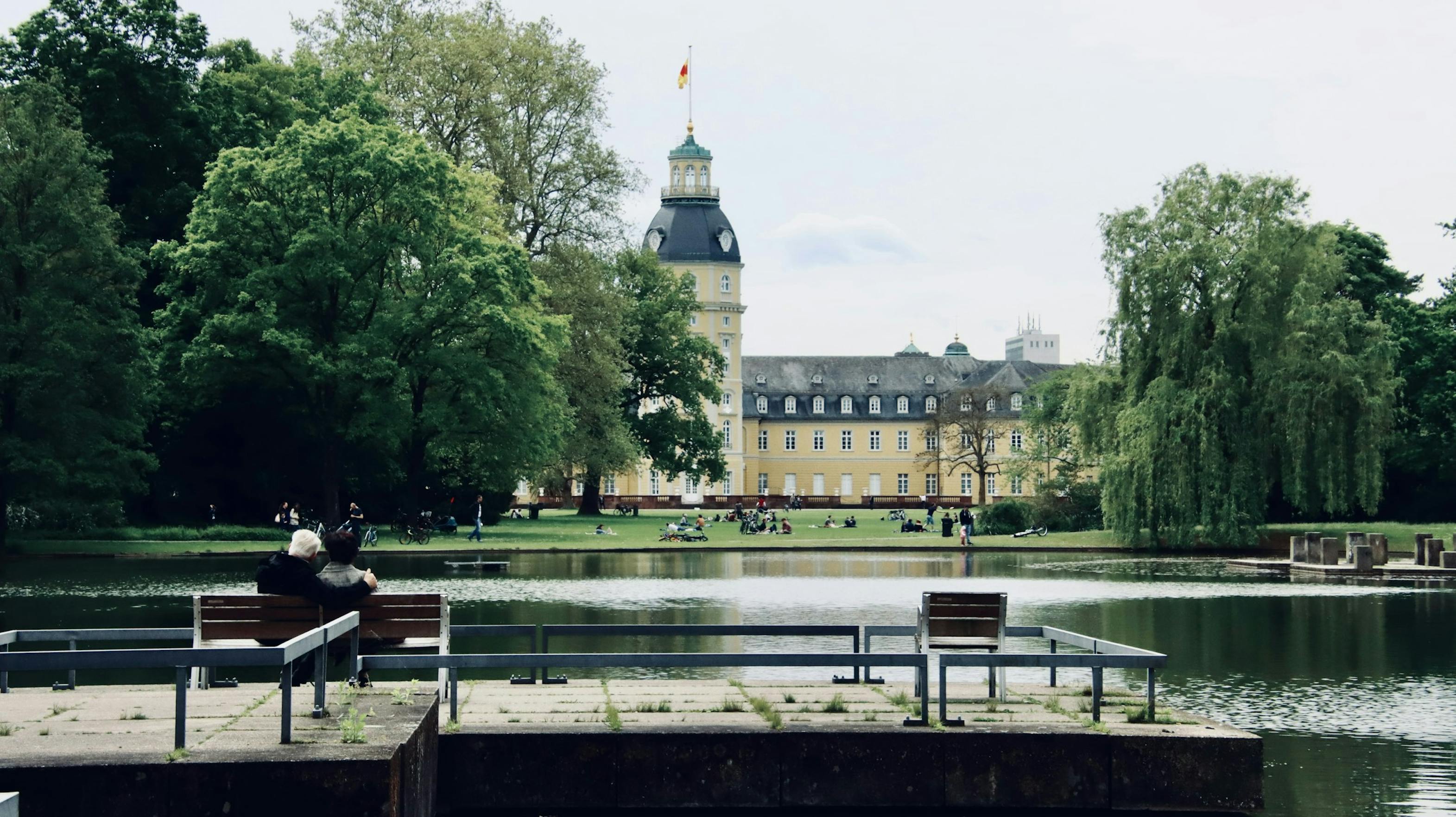 Karlsruhe - aus Träumen gebaut. Ein Spaziergang durch die Fächerstadt.