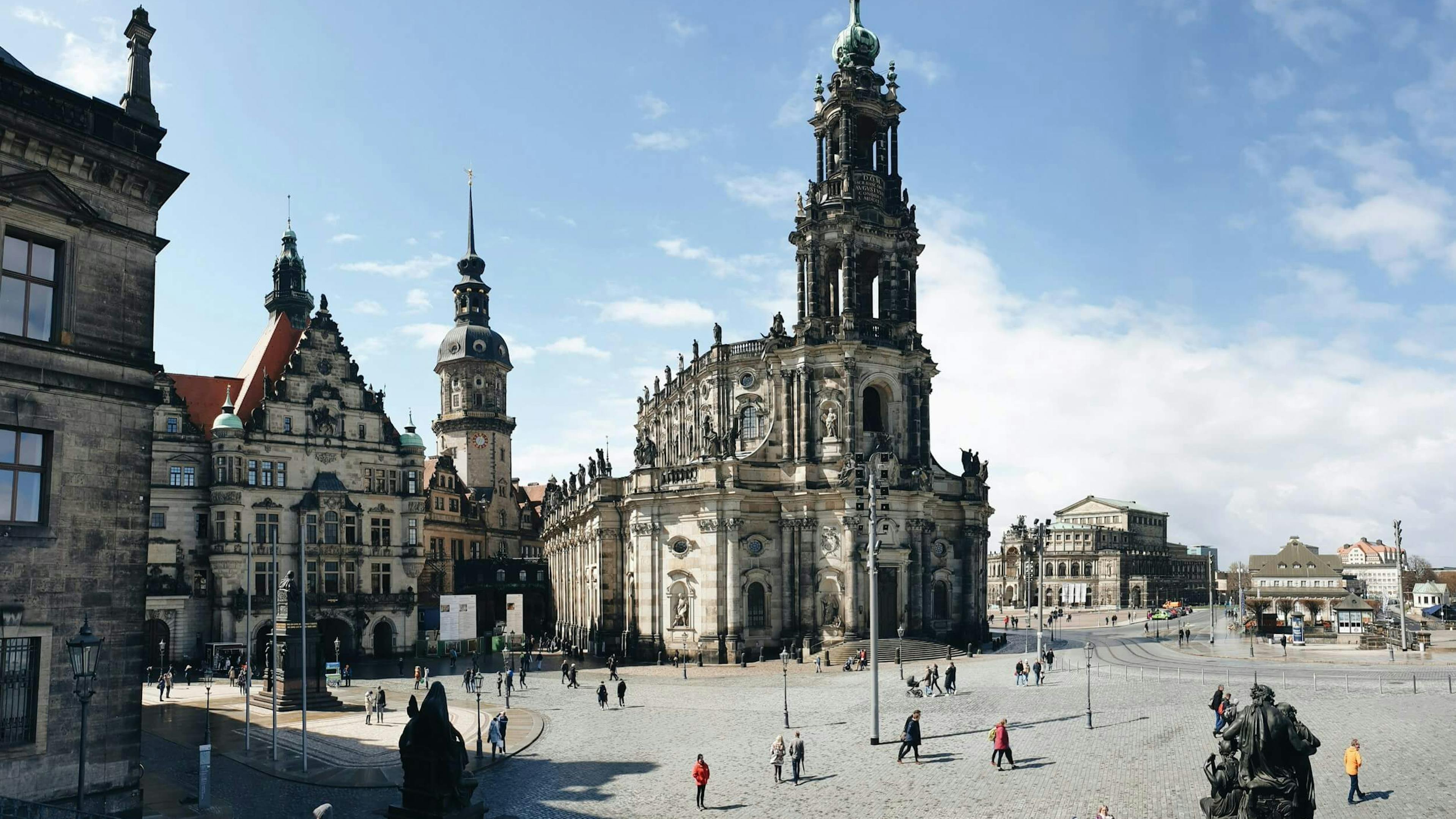 Dresden entdecken: Einzigartige Facetten einer Elbmetropole