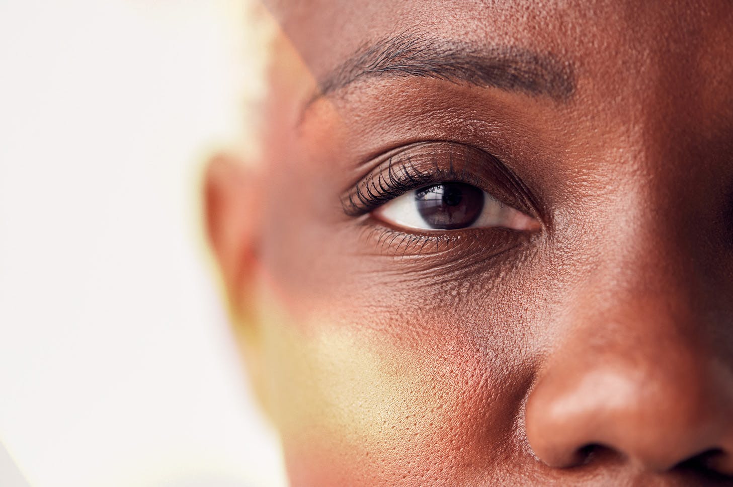 close up picture of a persons right eye