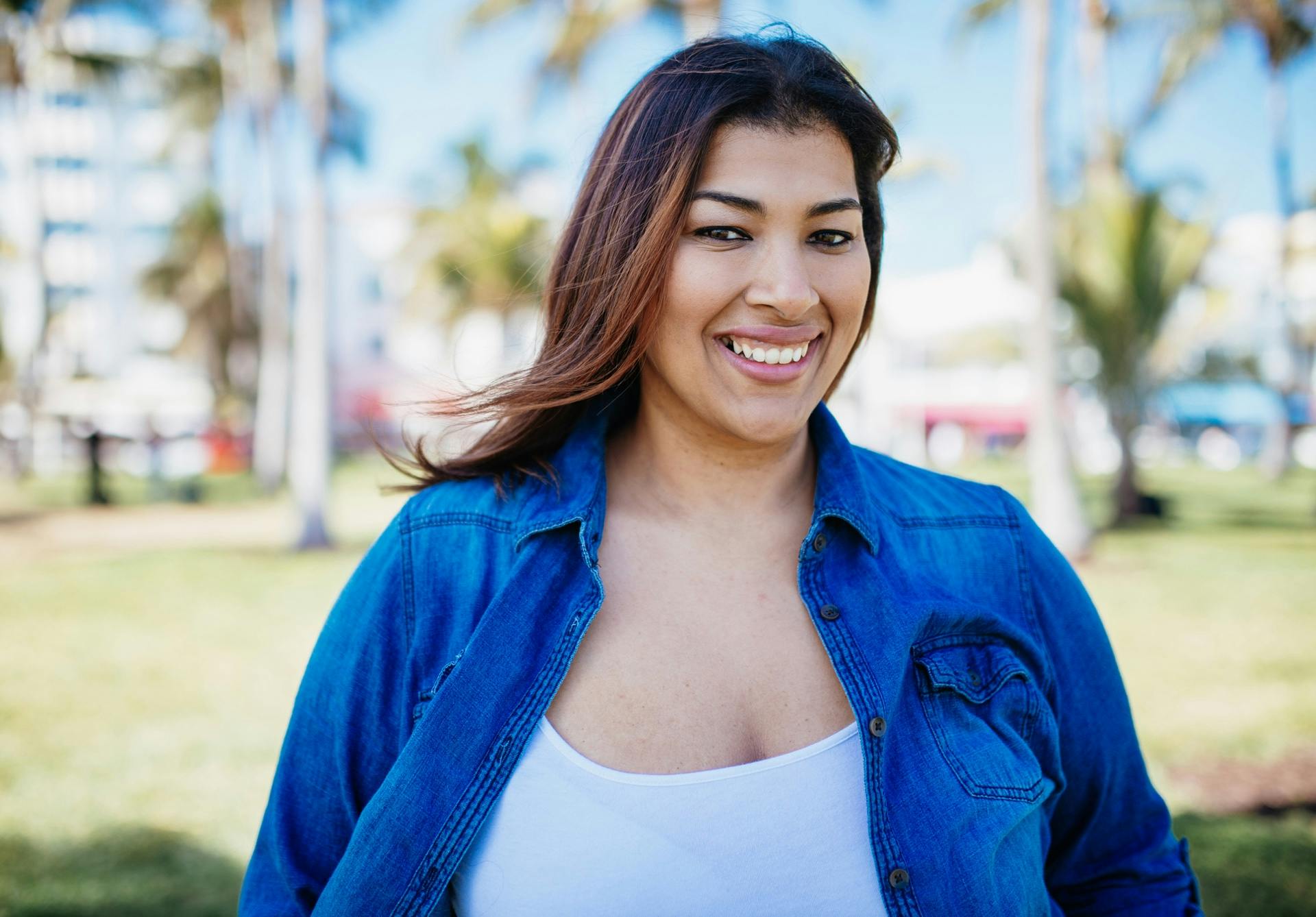Woman with a denim jacket