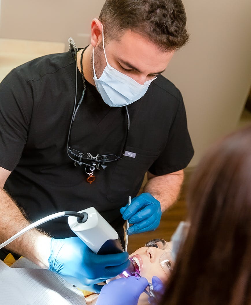 Dr. Sixto performing dental veneers in Jacksonville