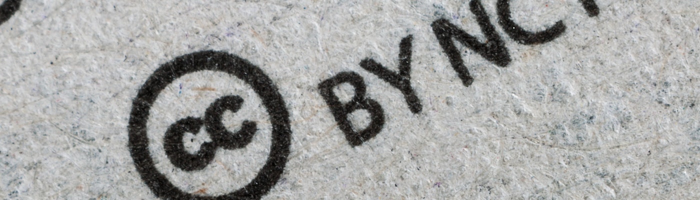 Op de afbeelding ziet u het logo van een licentie voor auteursrechtelijke beschermd materiaal