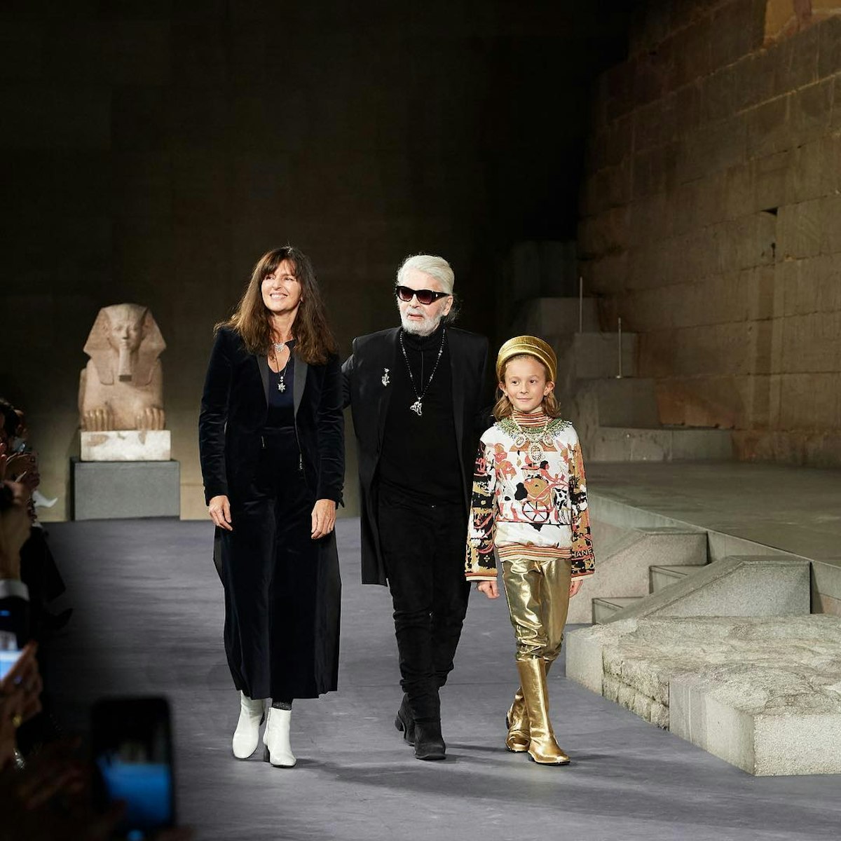 Meet Virginie Viard, the successor to Karl Lagerfeld at Chanel(01)