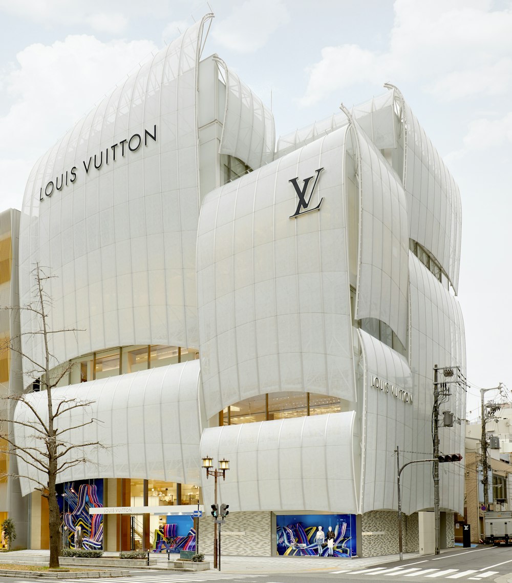 Louis Vuitton Opens New Flagship Store In Osaka Featuring FirstEver