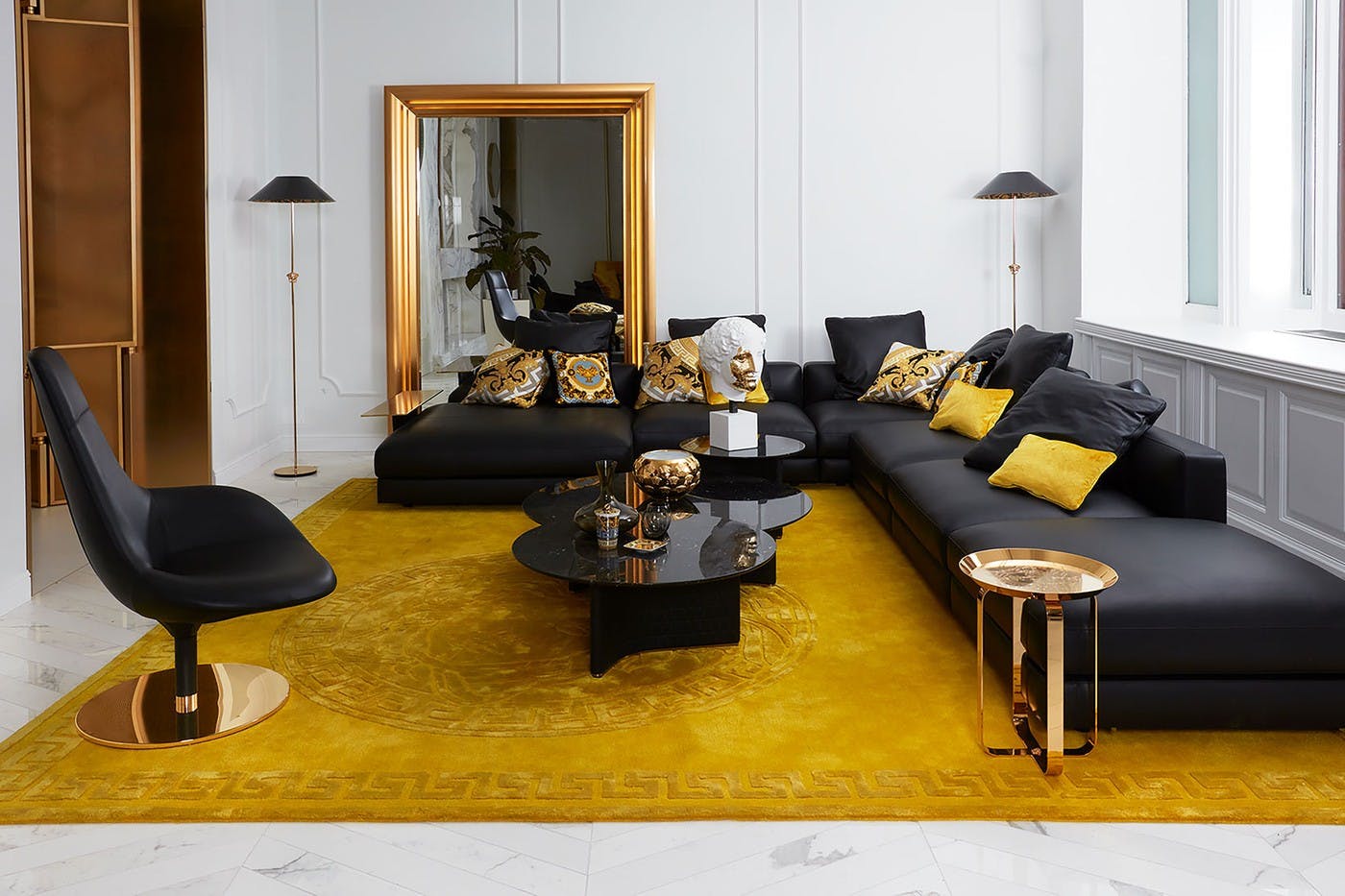 Versace Home opens a new flagship store in Milan